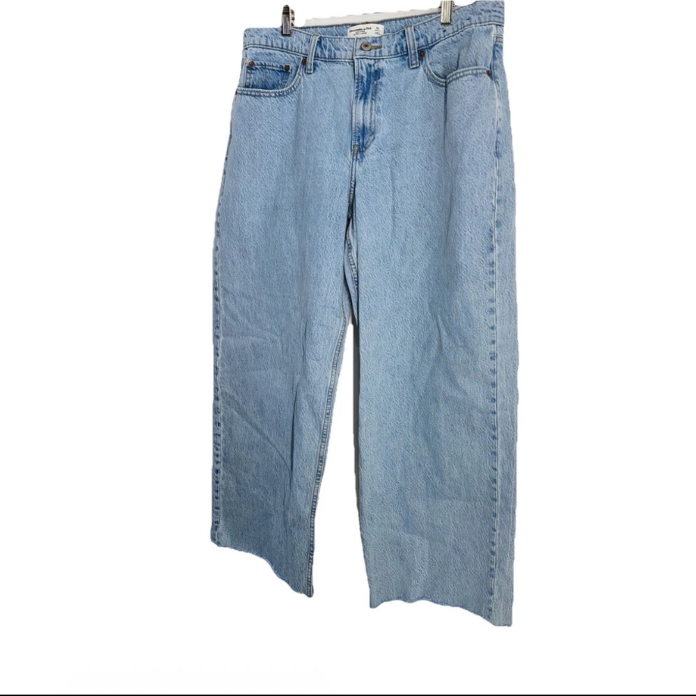 Abercrombie & Fitch Ultra Loose Low Rise Jeans Curve Love - Size 31 - Picture 11 of 13